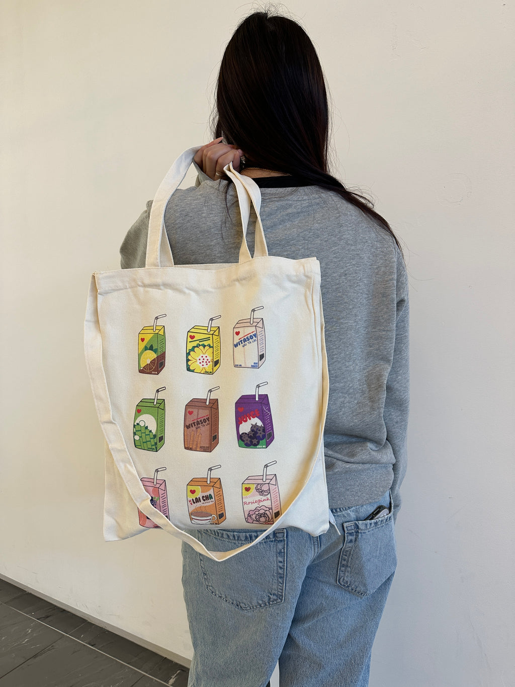 Vita lemon tea  Classic Canvas Tote Bag – Rosiepink Best Seller