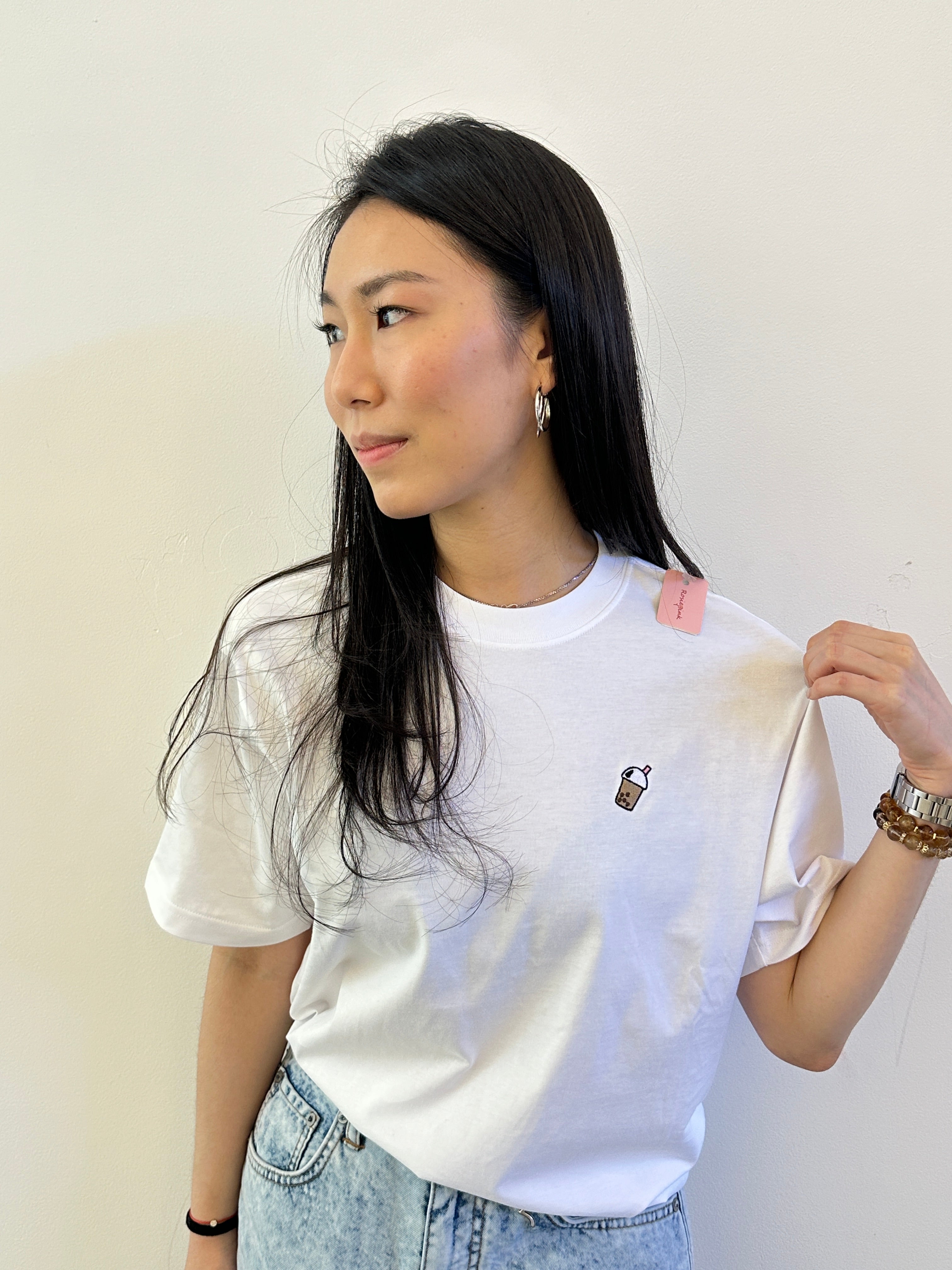 Bubble Tea Embroidered Unisex T-Shirt – 100% Cotton 珍珠奶茶刺繡中性T恤