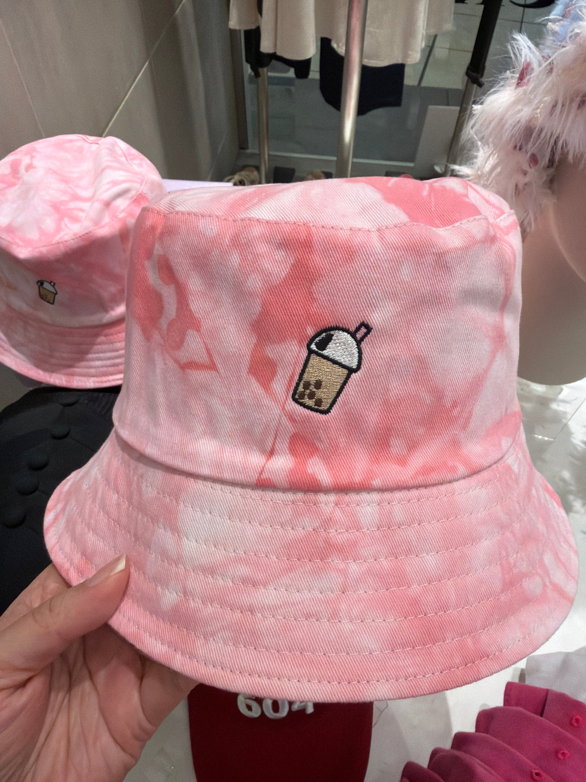 Bucket hat