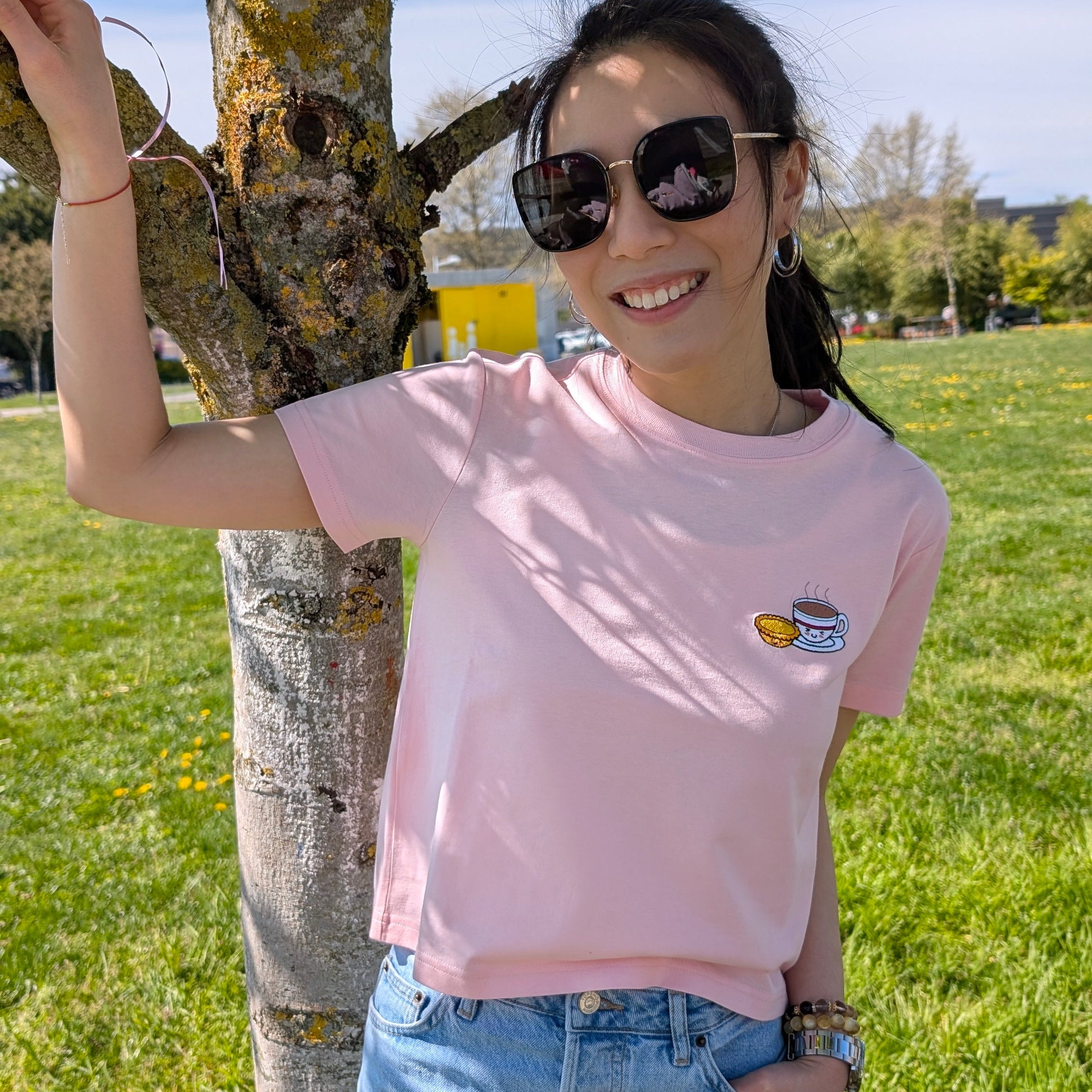 Egg Tart & Milk Tea Perfect Cut Crop T-Shirt 蛋撻・奶茶刺繡短版T恤