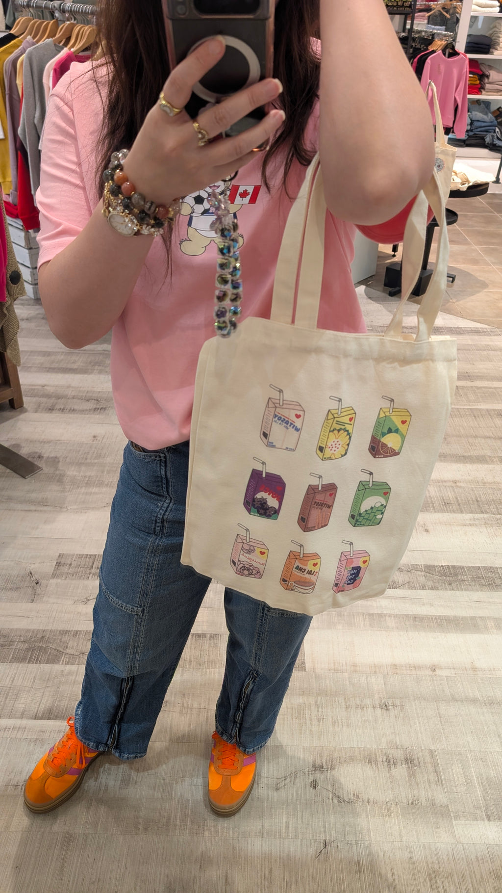 Vita lemon tea  Classic Canvas Tote Bag – Rosiepink Best Seller